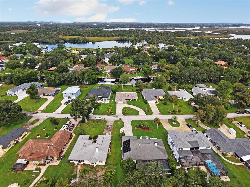 5012 South Deepwater Point Homosassa, FL 34448 - Photo 35 of 42 an aerial view of multiple house