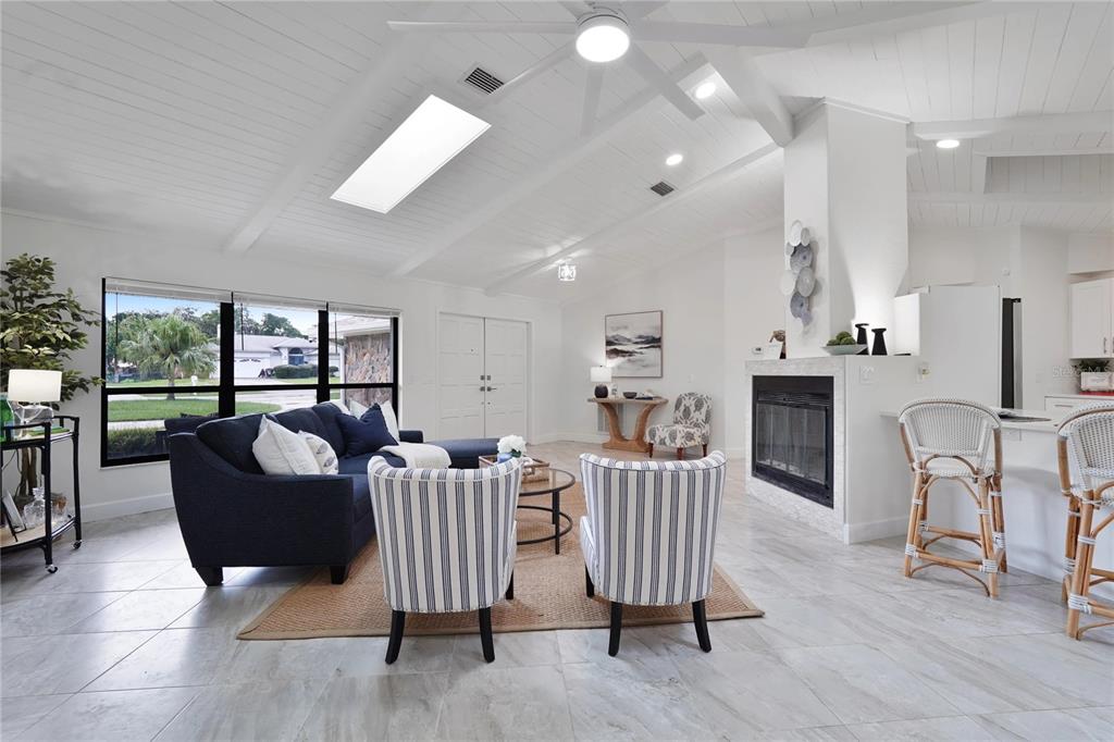 5012 South Deepwater Point Homosassa, FL 34448 - Photo 6 of 42 a living room with furniture and a large window