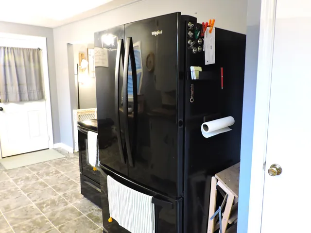 $269,900 | 21 Airport Road, Norridgewock, ME 04957