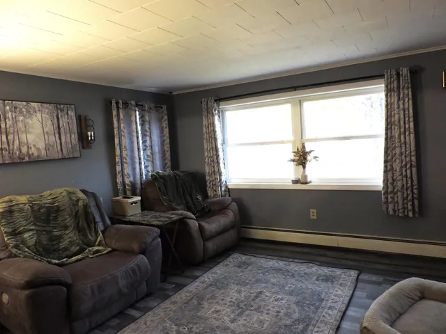 $269,900 | 21 Airport Road, Norridgewock, ME 04957