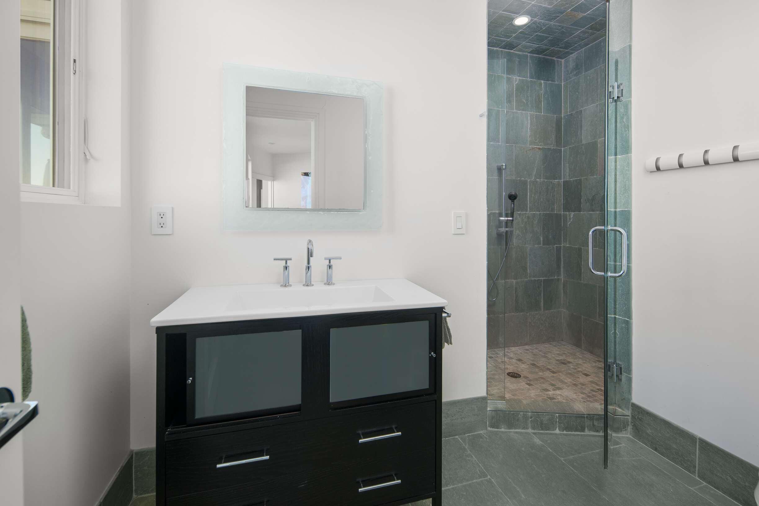 113 Bald Head Cliff Road Cape Neddick, ME 03902 - Photo 31 of 50 Bathroom