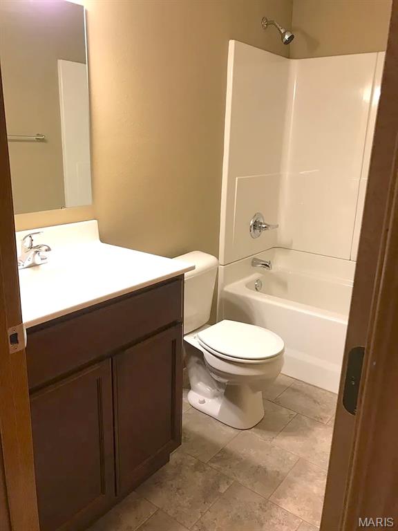 26 Sarpy Road, Unit E Belleville, IL 62221 - Photo 14 of 14