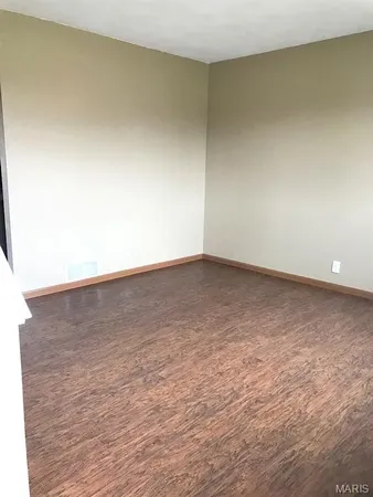 $1,150 | 26 Sarpy Road, Unit E, Belleville, IL 62221