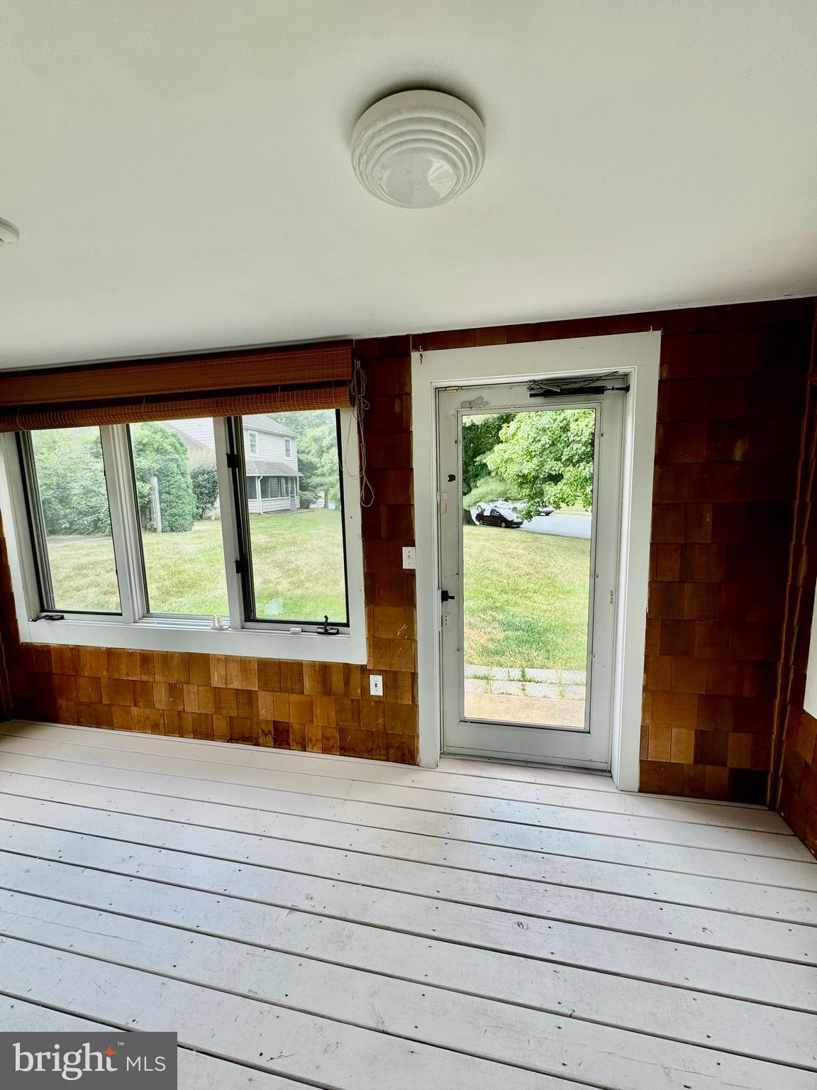 262 Crescent Drive Hershey, PA 17033 - Photo 10 of 25 a view of window