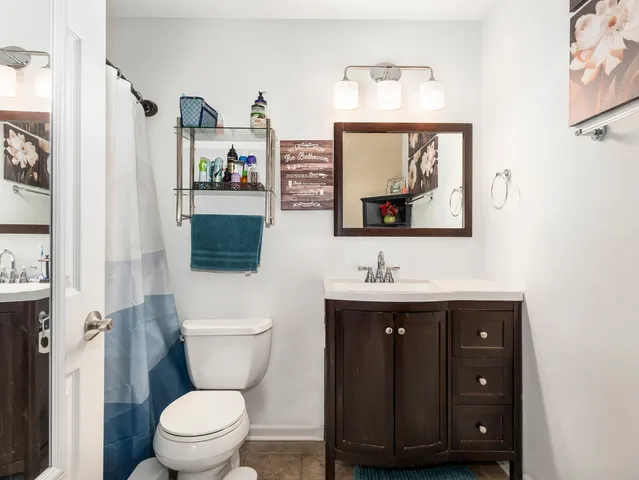 $269,900 | 1923 Waters Edge Drive, Minooka, IL 60447