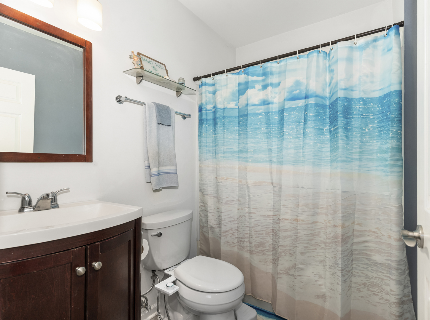 1923 Waters Edge Drive Minooka, IL 60447 - Photo 21 of 24 a bathroom with a sink and a mirror