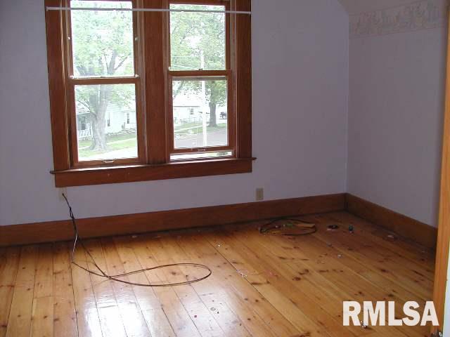1003 Decatur Street, Unit 404S Lincoln, IL 62656 - Photo 5 of 8 Gallery Image 5