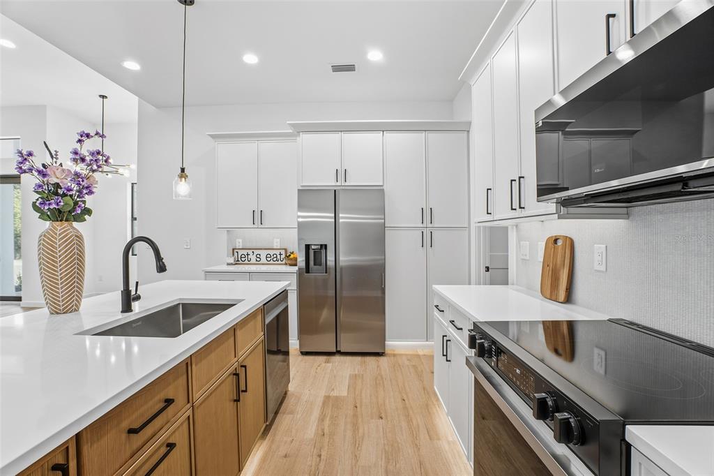 4025 Cinderella Road North Port, FL 34286 - Photo 3 of 35