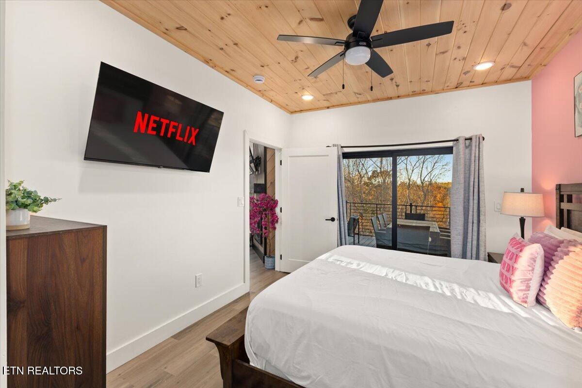 1353 Reedmont Way Sevierville, TN 37876 - Photo 11 of 39 006-128A8513