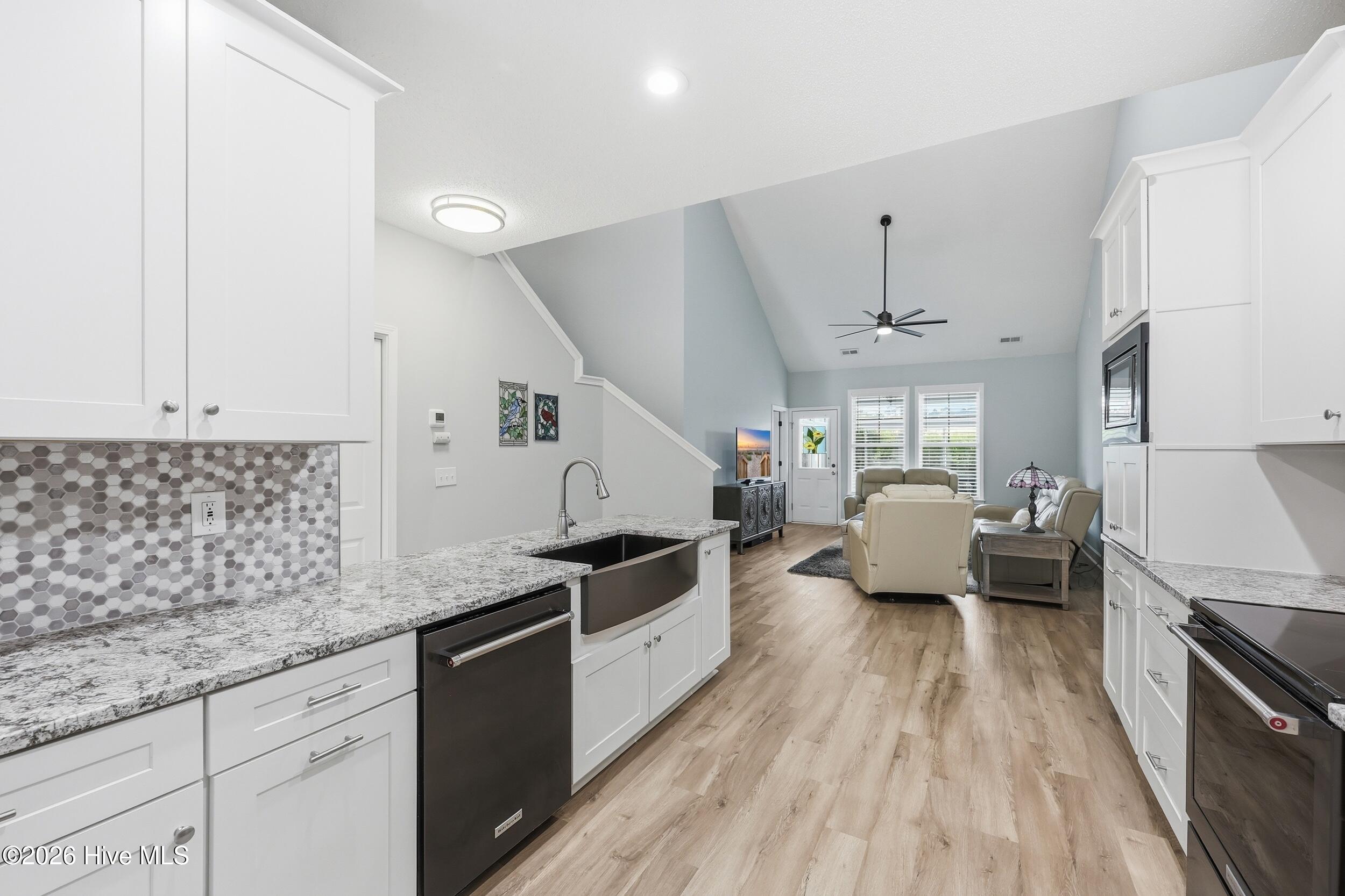 116 Freeboard Lane Calabash, NC 28467 - Photo 9 of 44 14_caw_3408