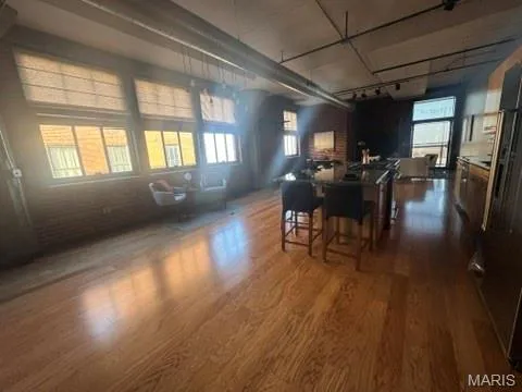 $230,000 | 1619 Washington Avenue, Unit 802, St. Louis, MO 63103