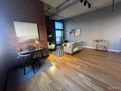 $230,000 | 1619 Washington Avenue, Unit 802, St. Louis, MO 63103