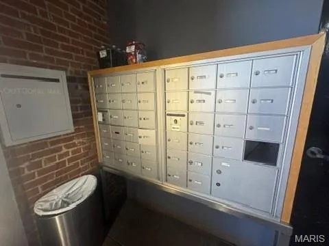 $230,000 | 1619 Washington Avenue, Unit 802, St. Louis, MO 63103