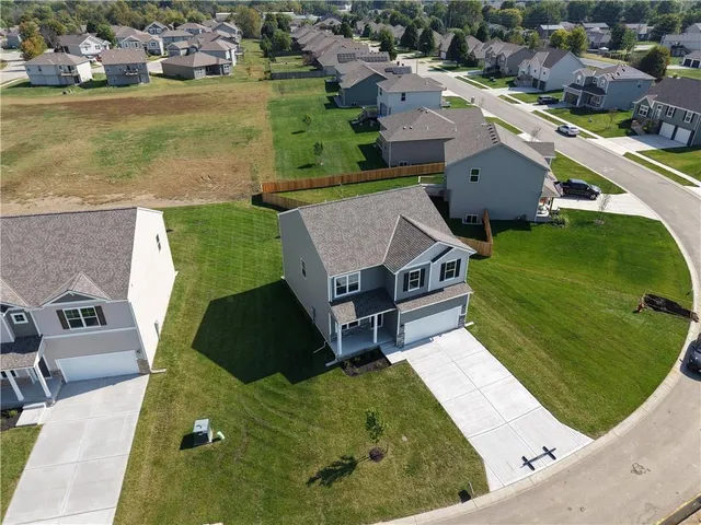 $357,990 | 21807 Lucca Lane, Peculiar, MO 64078