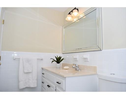 24 Austin Road Sudbury, MA 01776 - Photo 17 of 26