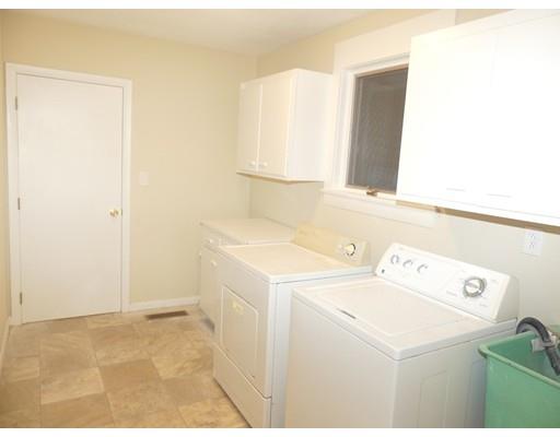 24 Austin Road Sudbury, MA 01776 - Photo 8 of 26
