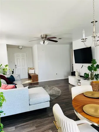 $2,400 | 1308 Divine Drive, Lancaster, TX 75146