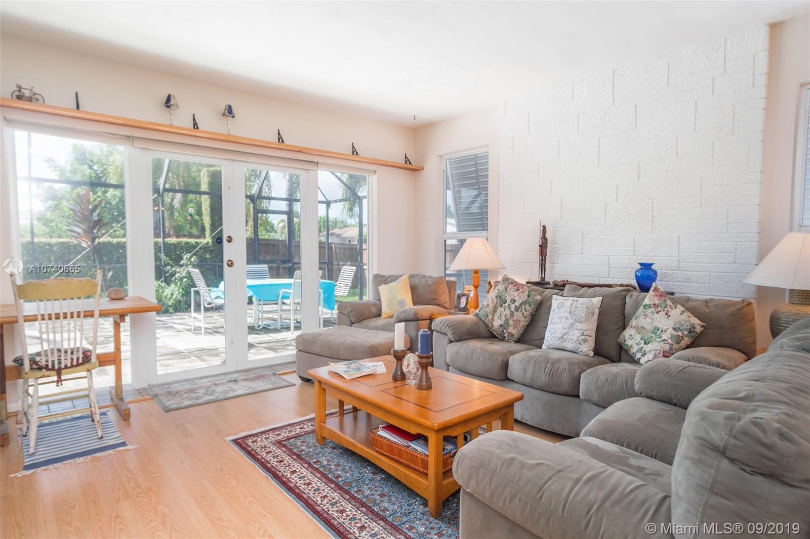 10550 Southwest 98th Street Miami, FL 33176 - Photo 11 of 27