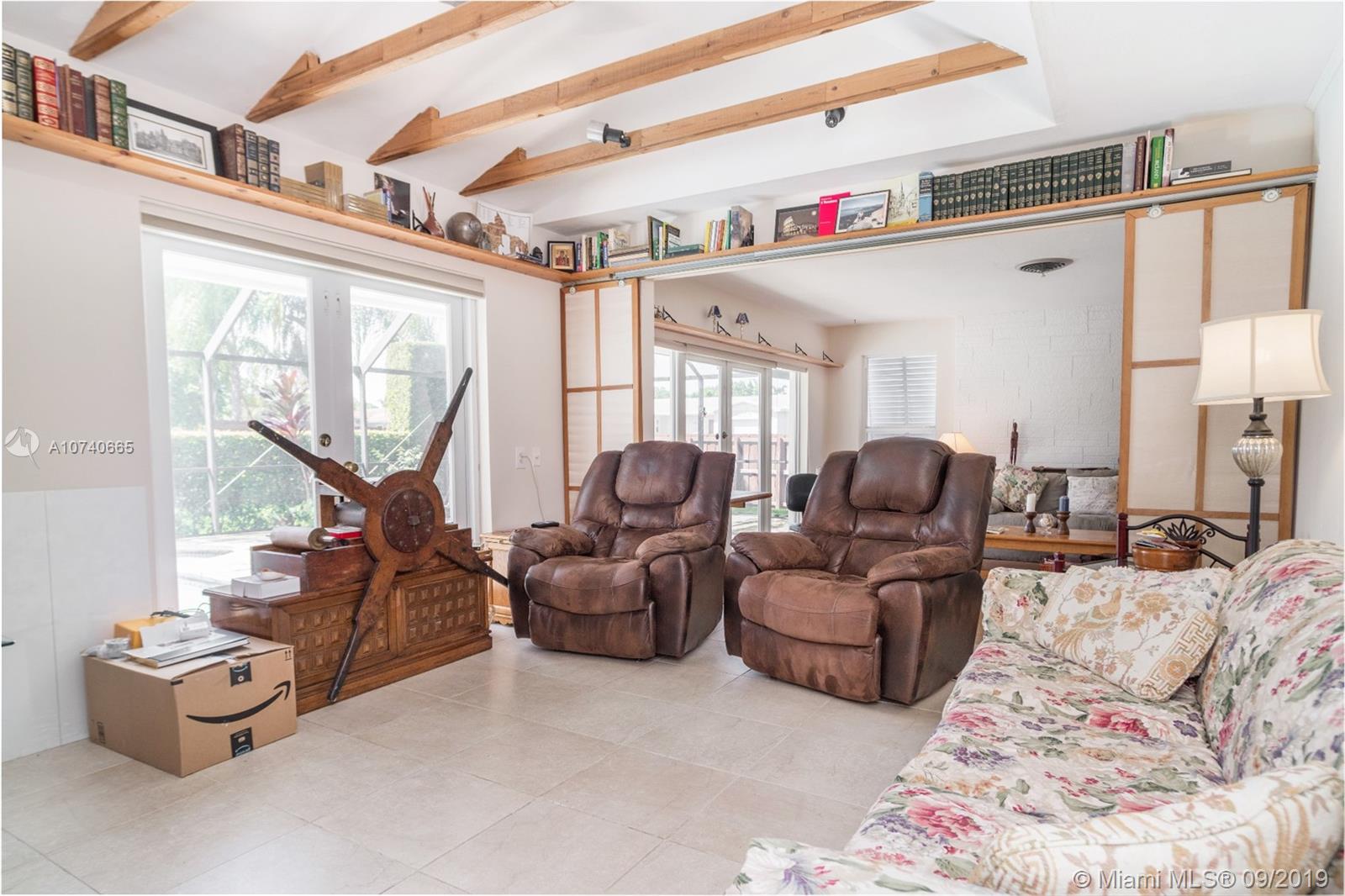 10550 Southwest 98th Street Miami, FL 33176 - Photo 4 of 27