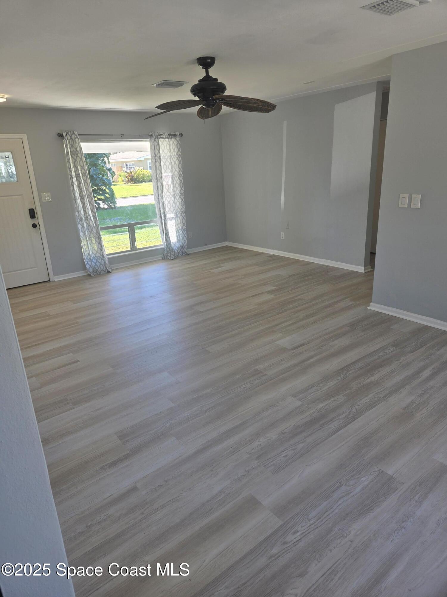 2320 Shell Avenue Indialantic, FL 32903 - Photo 3 of 14 livingroom