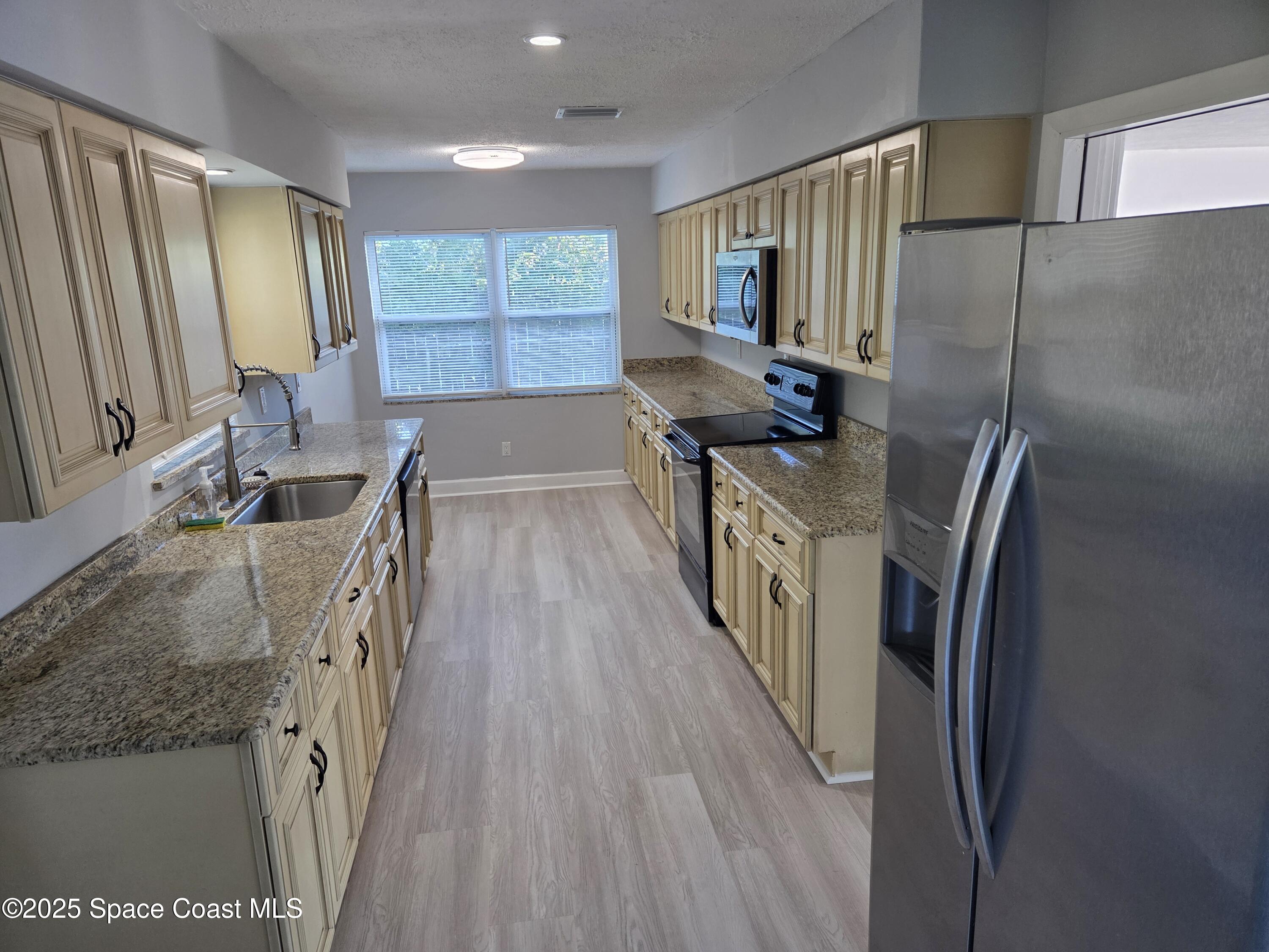 2320 Shell Avenue Indialantic, FL 32903 - Photo 9 of 14 kitchen