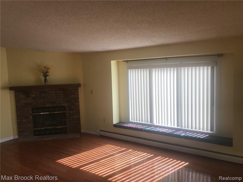 2297 London Bridge Drive, Unit 26 Rochester, MI 48307 - Photo 5 of 26