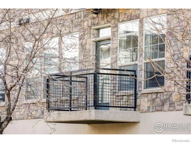 $325,000 | 13456 Via Varra, Broomfield, CO 80020