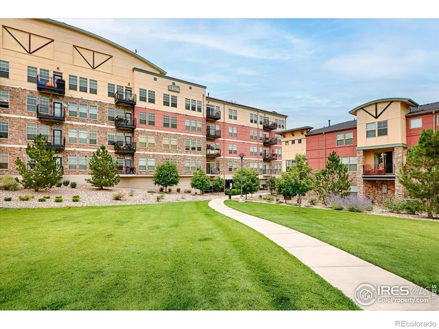 $325,000 | 13456 Via Varra, Broomfield, CO 80020