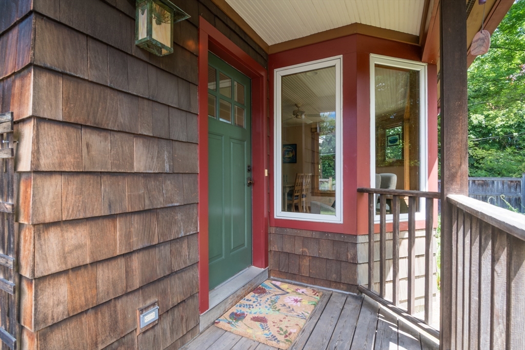 17 Florence Road Northampton, MA 01062 - Photo 4 of 42