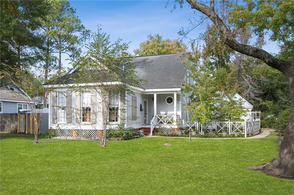 700 Covington Point Drive Covington, LA 70433 - Photo 1 of 20