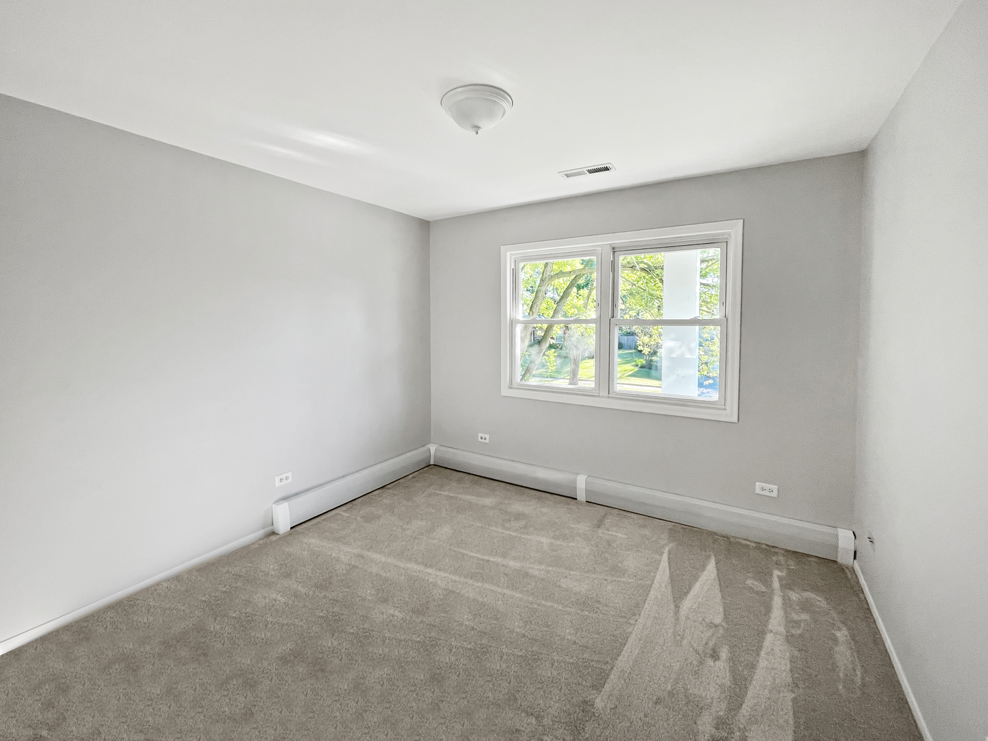 506 Longview Drive Antioch, IL 60002 - Photo 8 of 9