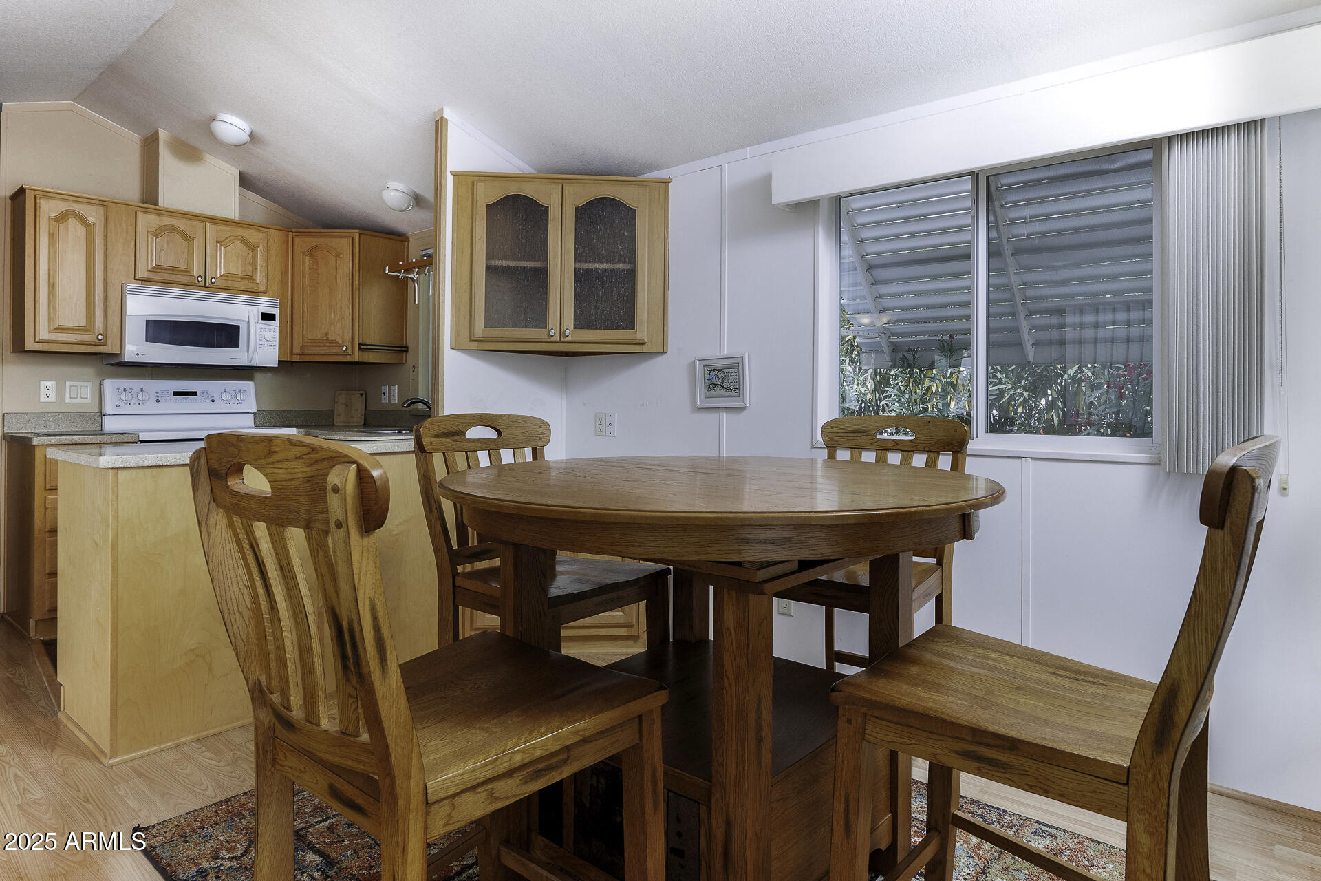 1110 North Henness Road, Unit 1086 Casa Grande, AZ 85122 - Photo 19 of 66 Dining Room View