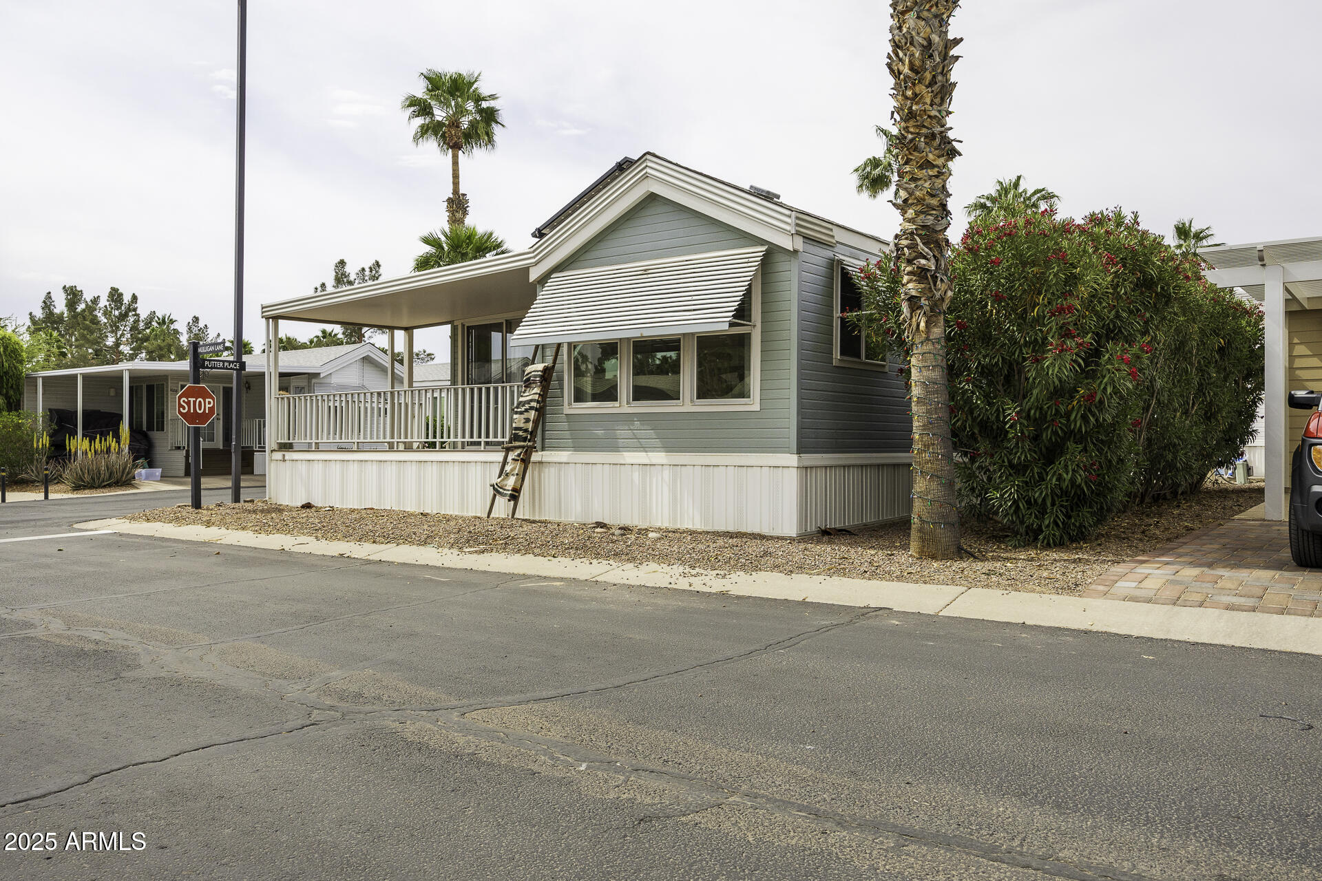 1110 North Henness Road, Unit 1086 Casa Grande, AZ 85122 - Photo 5 of 66 Side Right
