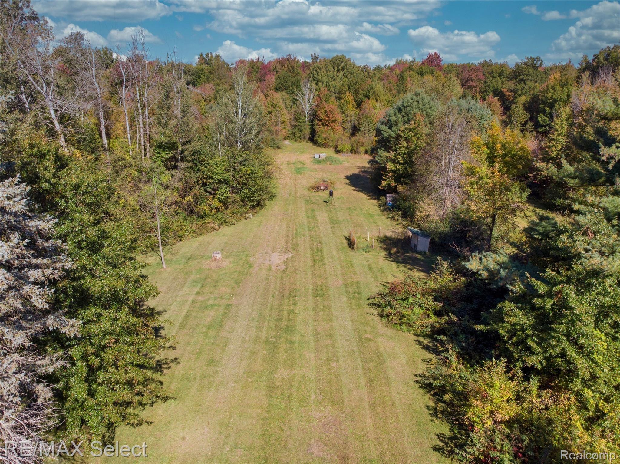 12092 Wilson Road Montrose, MI 48457 - Photo 32 of 55 12092 Wilson Road 25.jpg