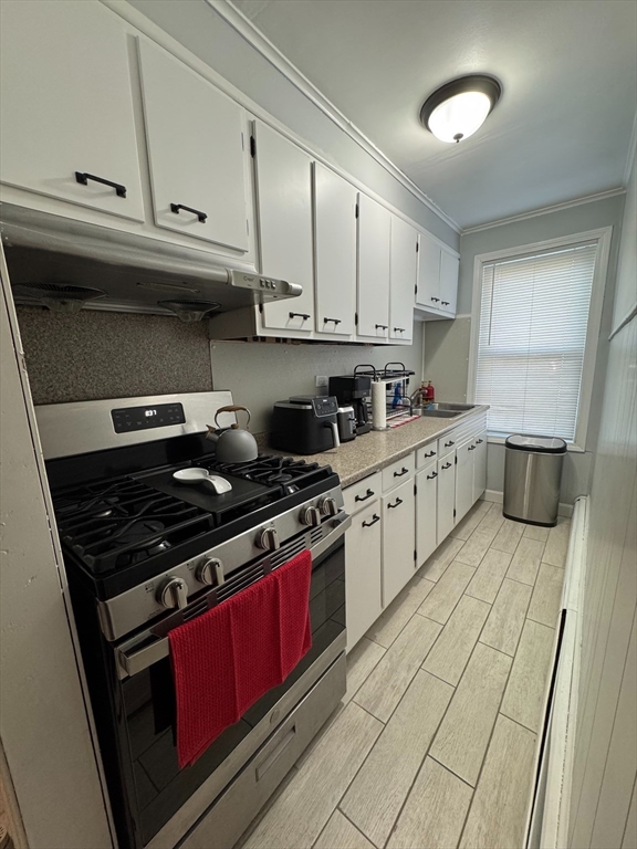94 Whipple Street Fall River, MA 02721 - Photo 2 of 12 Gallery Image 2