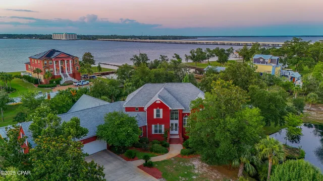 $1,988,500 | 400 West 2nd Street, Lynn Haven, FL 32444