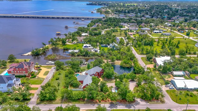 $1,988,500 | 400 West 2nd Street, Lynn Haven, FL 32444