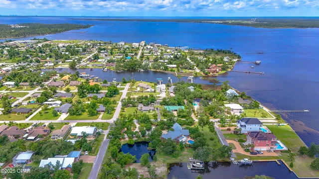 $1,988,500 | 400 West 2nd Street, Lynn Haven, FL 32444