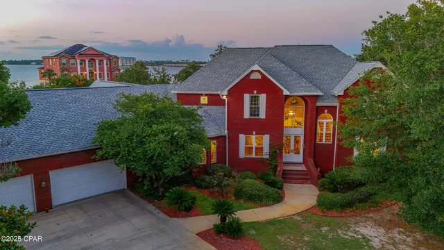 $1,988,500 | 400 West 2nd Street, Lynn Haven, FL 32444