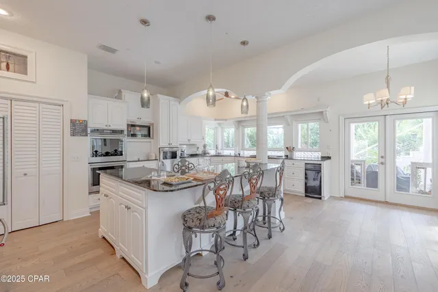 $1,988,500 | 400 West 2nd Street, Lynn Haven, FL 32444