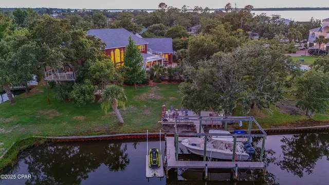 $1,988,500 | 400 West 2nd Street, Lynn Haven, FL 32444