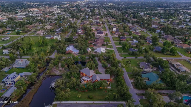 $1,988,500 | 400 West 2nd Street, Lynn Haven, FL 32444