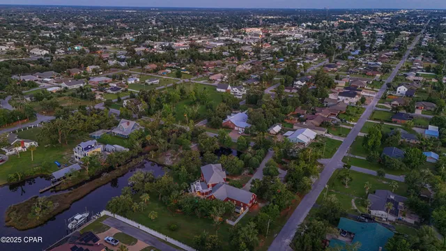 $1,988,500 | 400 West 2nd Street, Lynn Haven, FL 32444