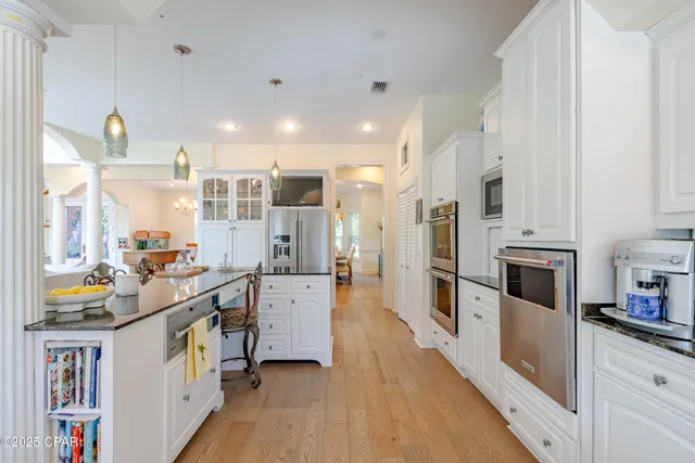 $1,988,500 | 400 West 2nd Street, Lynn Haven, FL 32444