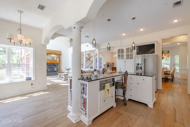 $1,988,500 | 400 West 2nd Street, Lynn Haven, FL 32444