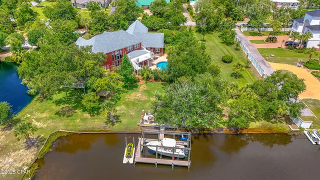 $1,988,500 | 400 West 2nd Street, Lynn Haven, FL 32444