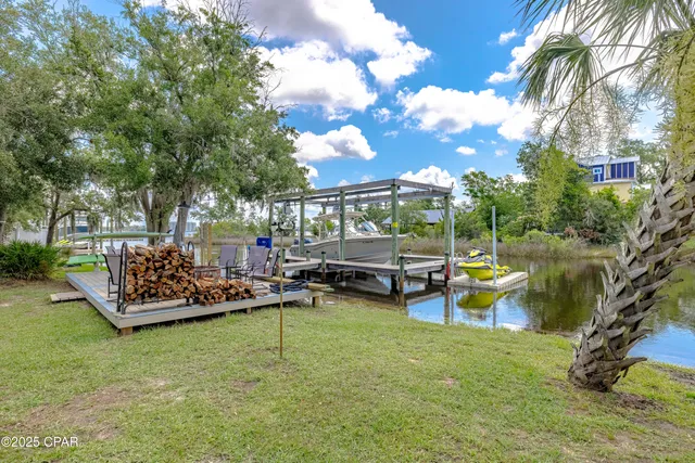 $1,988,500 | 400 West 2nd Street, Lynn Haven, FL 32444