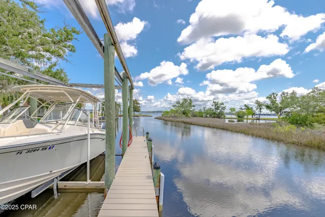 $1,988,500 | 400 West 2nd Street, Lynn Haven, FL 32444