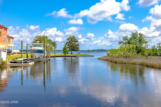 $1,988,500 | 400 West 2nd Street, Lynn Haven, FL 32444