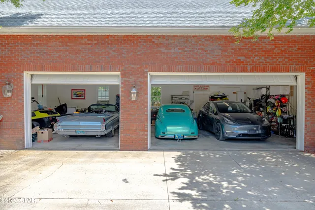 $1,988,500 | 400 West 2nd Street, Lynn Haven, FL 32444